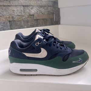 💕 Nike Air Max 1 ‘87 Obsidian/Midnight Navy/ Gorge Size W 8 M 6.5 Women's Shoes
